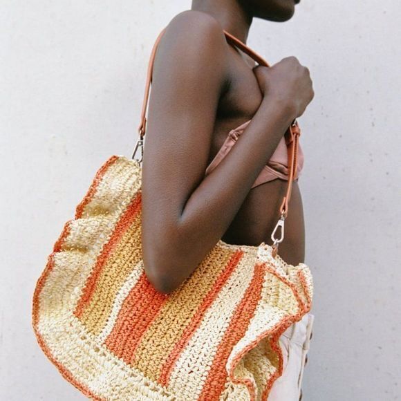 NEW ZARA HAND‎ BAG-RUCKSACK MULTICOLOR SHOULDER BAG STRAP 11.1 x 12.8 x 3.5” - Picture 1 of 7